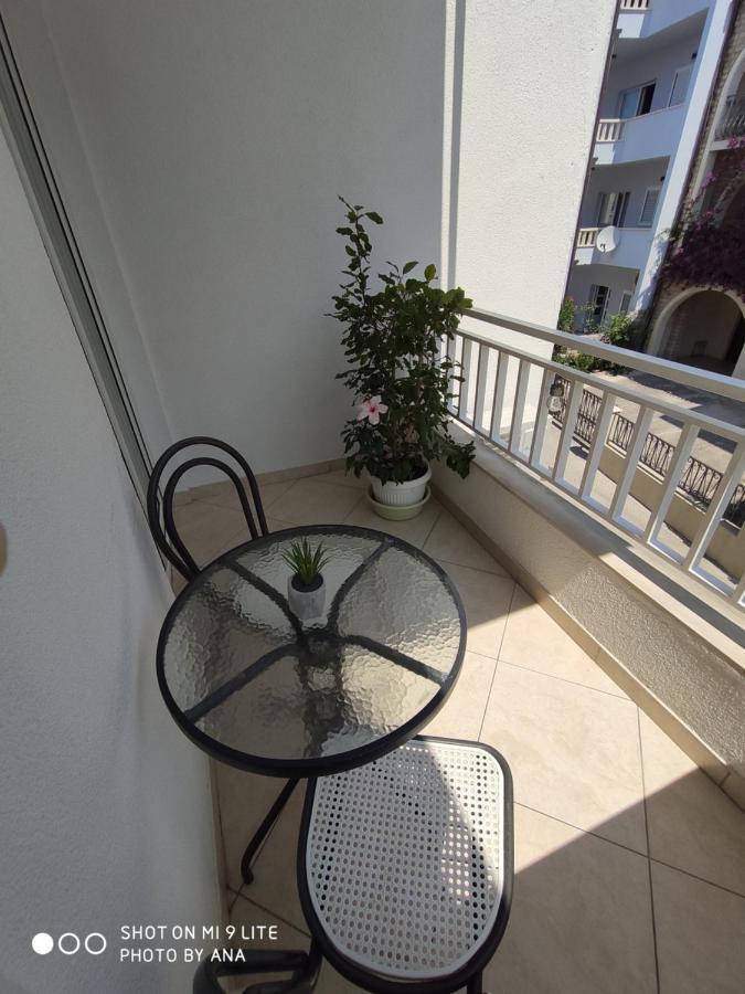 Apartments Jadranka Makarska Exterior photo